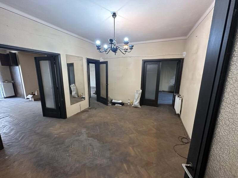 Ion Campineanu, Victoriei, Sala Palatului de vanzare 4 camere